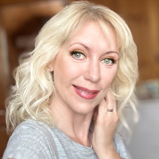 Психолог Вера Бжевская