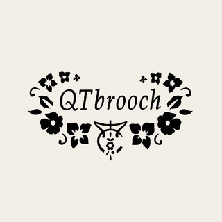 QTbrooch
