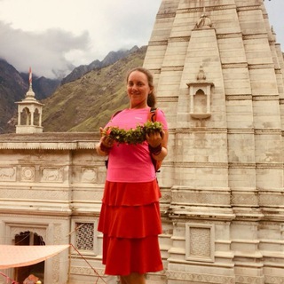 Аня Маслова | Тантра с Миром и с Собой