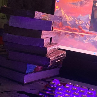 Скучно,зато с книгой 📚