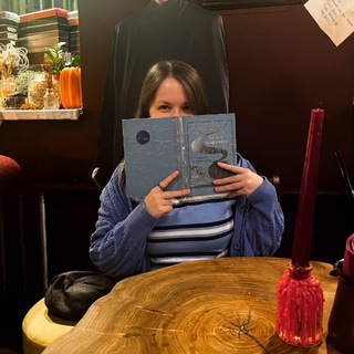 читаю и не осуждаю 📖✨