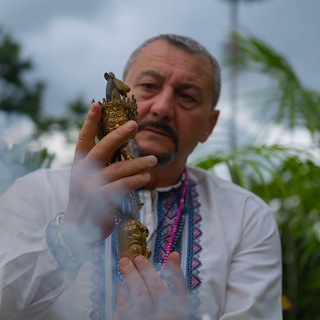 Виктор Алексеев | ЦЕЛИТЕЛЬ🌿