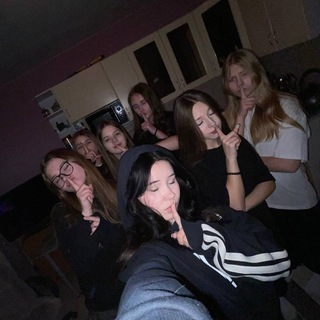 родные house team🩷🌚