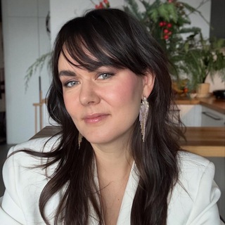 Адмакина. Родители. Отчуждение