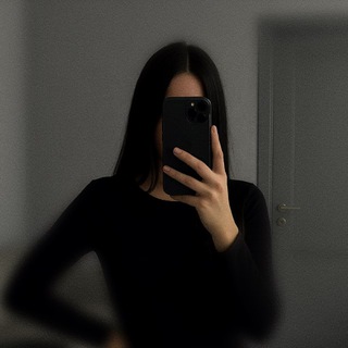 Романова печатает ...