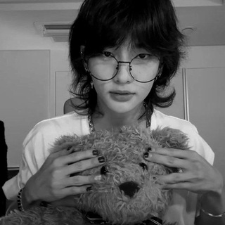 𝒃𝒖𝒕𝒕𝒆𝒓𝒇𝒍𝒚