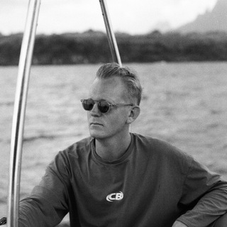 Саня, открой! | Саша Сколков