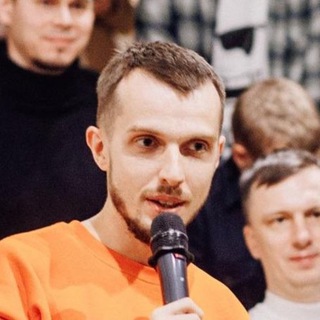 Сатуров строит команду