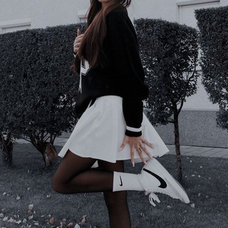 Ножки школьницы