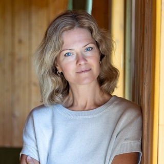 Елена Павлович, психология