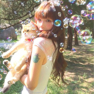 𝑺𝒉𝒆'𝒔 𝒂 𝑴𝒂𝒓𝒄𝒉 𝒈𝒊𝒓𝒍