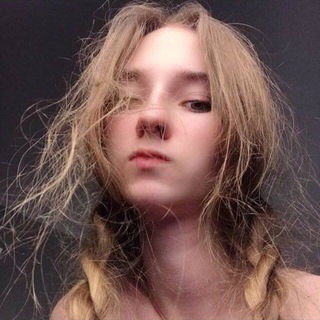 Школьница 18+