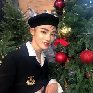 ˚K-POP GAMEES｡⋆ (🎄)