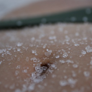 Соль на коже