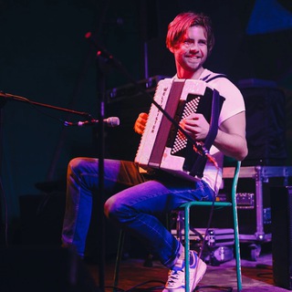 Красивый Сомов