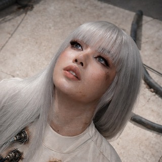 межгалактическая звезда лалиса • blackpink lisa