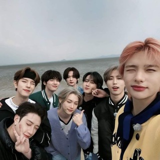 STRAY KIDS | СТРЕЙ КИДС