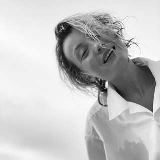 REVALÚ. For superwomen only