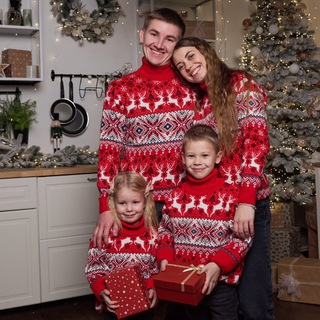 Новорічні светри 🦌🦌🦌