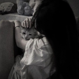 sylvux темы и языки | аватарки | стикеры | темки и язычки | языки для тг | стикеры | парные авы |темы и обои | темочки и языки