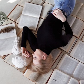 Фонарёва освещает