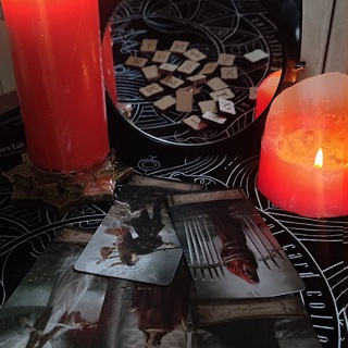 Таро и руны