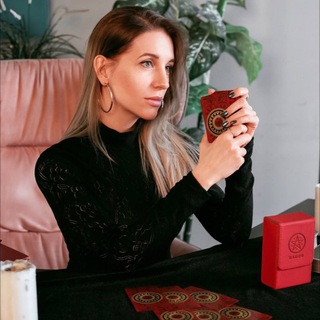 Катя Кроули ❤️ Гадание на чувства • Помощь в любви