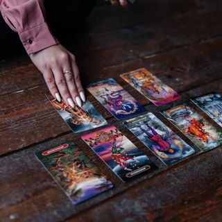 Таролог Юлия