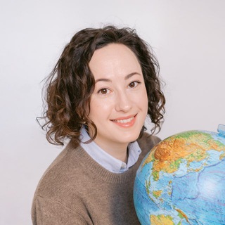 🌍 • teacher • nomad