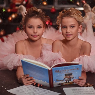 ОФК Анна и Настя Пугач