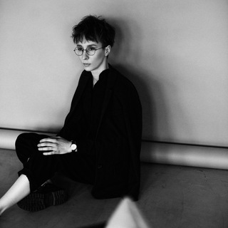 паук сплёл гамак