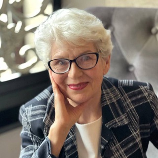 Тамара Гареева/тренер по голосу, речи и проявленности/театральный режиссёр