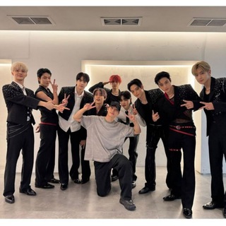 𝑇𝐻𝐸 𝐵𝑂𝑌𝑍 || 𝑂𝑛𝑒𝐻𝑢𝑛𝑑𝑟𝑒𝑑 𝐸𝑛𝑡.