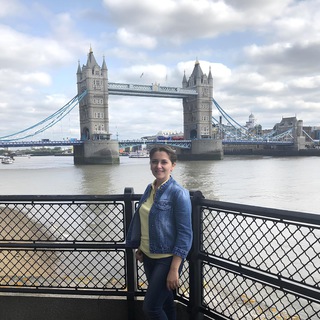 Think in English | Serine Apresyan