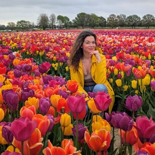 Thirty_flirty_and_thriving