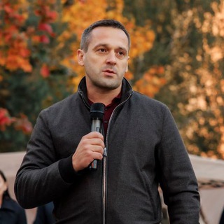 Максим Тихомиров