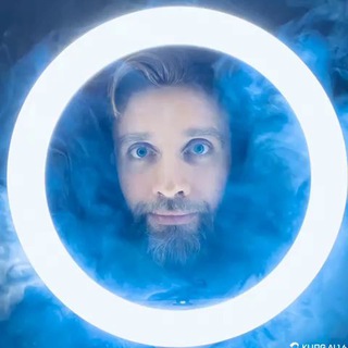 Титов крутит Глобус🦄