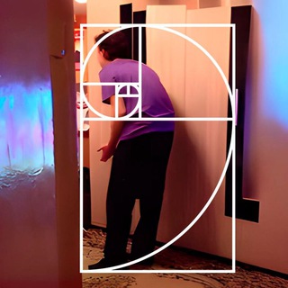 Сегодня это канал космонавта, не полетевшего в космос из-за Юлии Пересильд