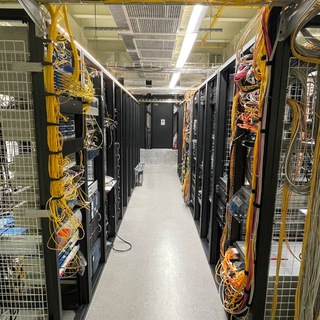 21Cloud.ru Нейросети для бизнеса | Аренда GPU-серверов в Санкт-Петербурге | Дата-центр