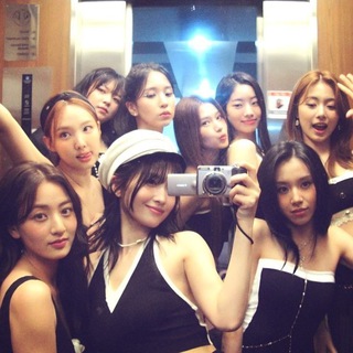 твайс стикеры/нарезки/фанкамы