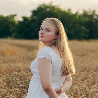 унусуал Ксен и её английский