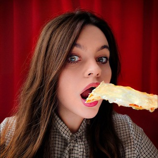 Валюша и еда