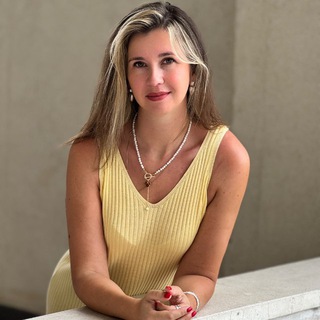 Ваша поЧИТАТЕЛЬНИЦА📚