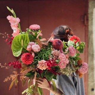 Чат канала Via dei Fiori 🦄