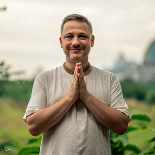 Веданта Крит дас | Ведакаст