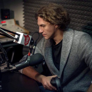 Виктор Набутов