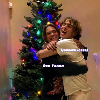 𝐕𝐢𝐧𝐧𝐢𝐞 𝐇𝐚𝐜𝐤𝐞𝐫