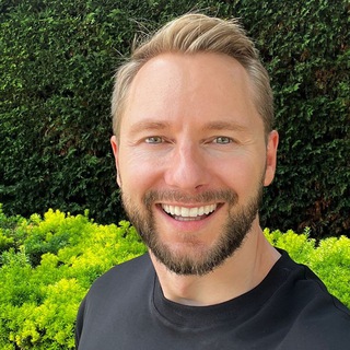 Виталий Коротков