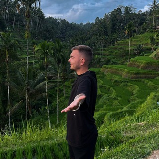 Влад Крикунов