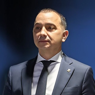 Владимир Жданов